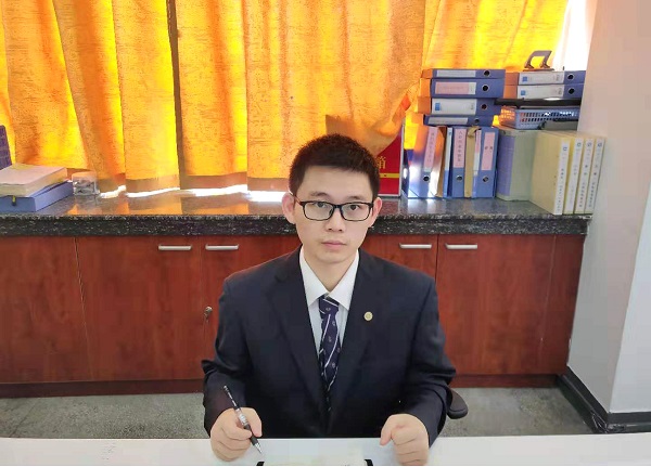 文新昱-1.jpg